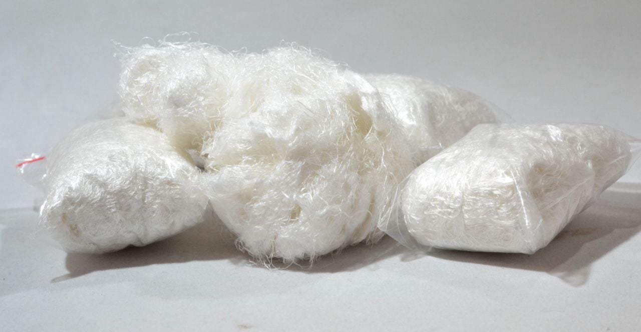 Original Lika / Büyük Gerçek İpek Kod:102