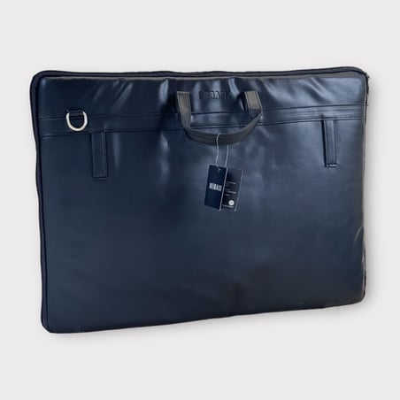 BBACK 551 PROJE ÇANTASI SİYAH 40X56 CM (Yumuşak Suni Deri)