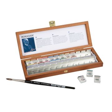 Schmincke Horadam Aquarell Ahşap Kutu Artist Sulu Boya Seti Standart ve Super Granulation 12 x Yarım Tablet 74884