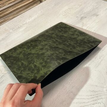 Yazı Altlığı Suni Deri Hazneli Haki Yeşil